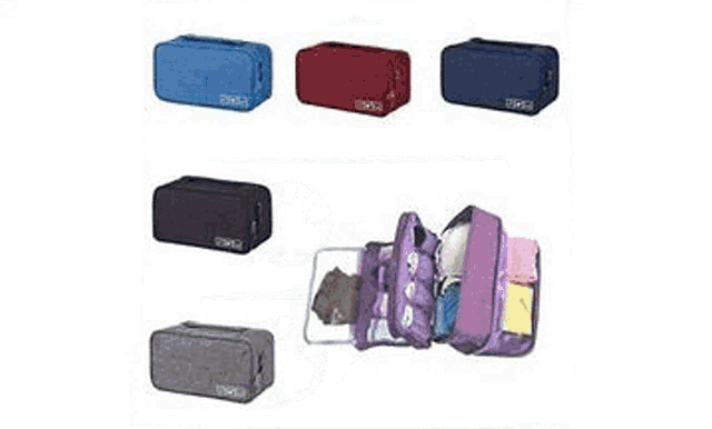 a blue box with the words best travel accessories written on it