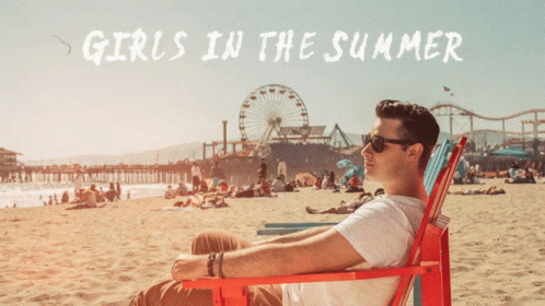 Girls In The Summer Hariz GIF - Girls In The Summer Hariz Itishariz GIFs