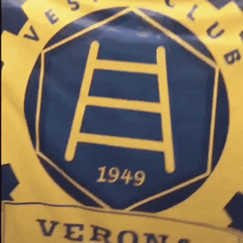 Strip Verona GIF - Strip Verona Vespa Club GIFs