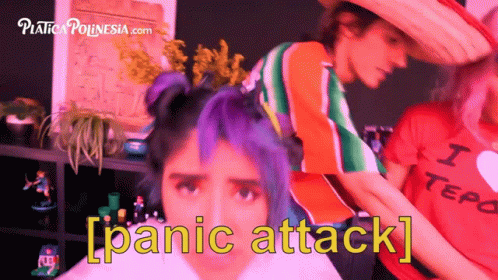 Panic Attack Karen Polinesia GIF - Panic Attack Karen Polinesia Ataque De Panico GIFs