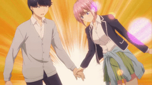 They Holding Hands The Quintessential Quintuplets GIF - They Holding Hands The Quintessential Quintuplets 5toubun No Hanayome GIFs