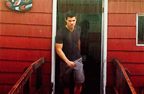Taylor Lautner Raining GIF - Taylor Lautner Raining Handsome GIFs