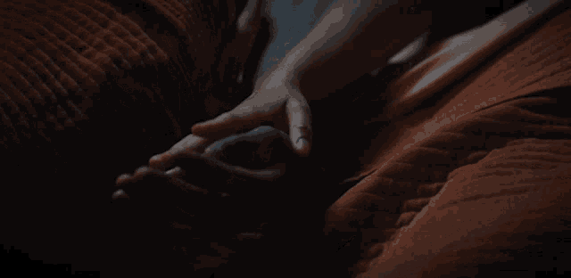 Hold Hands Star Trek Discovery GIF - Hold Hands Star Trek Discovery Grab Your Hands GIFs