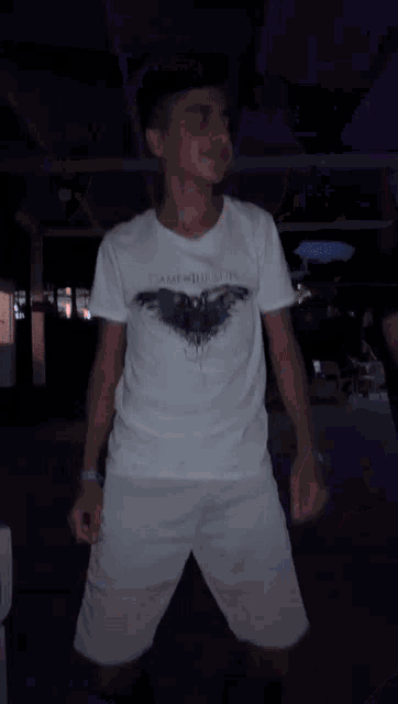 a blurry picture of a person playing a game