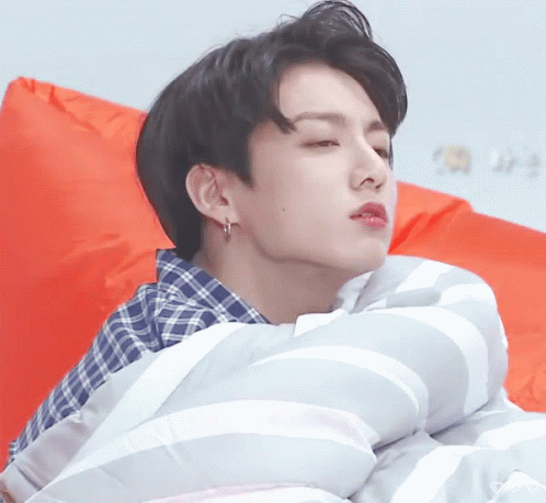 비몽사몽 전정국 졸려 졸림 잠결 피곤 꾸벅 방탄소년단 GIF - Jeon Jungkook Halfasleep Sleepy GIFs