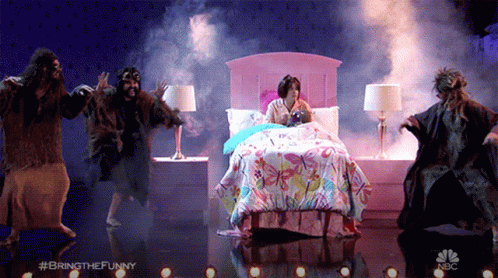 Bedtime Scare GIF - Bedtime Scare Intimidate GIFs