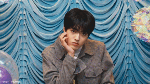 Yg Treasure Treasure GIF - Yg Treasure Treasure Treasure The First Step GIFs