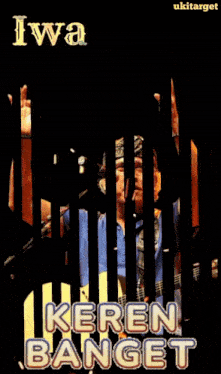 a man singing into a microphone with the words keren banget written on the bottom
