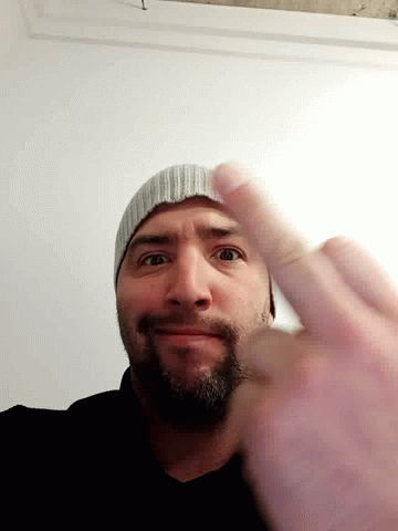Middle Finger Smiling GIF - Middle Finger Smiling Flipped Off GIFs