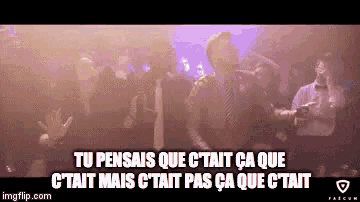 a man in a suit and tie is dancing in front of a crowd with the caption tu pensais