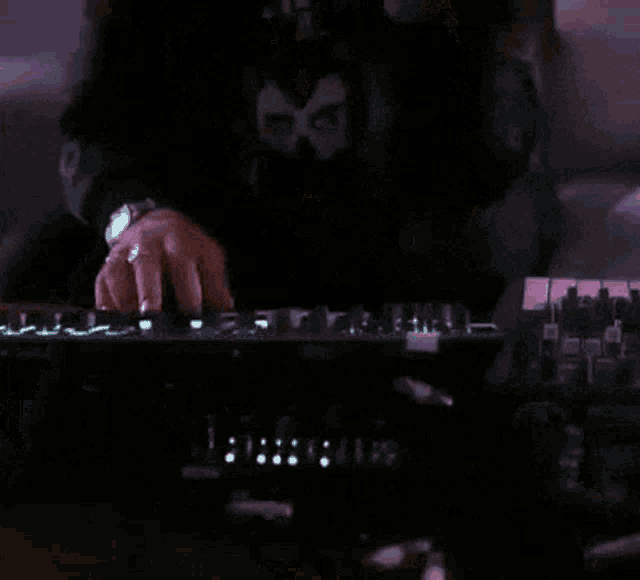 The Prodigy Liam Howlett GIF - The Prodigy Liam Howlett Keyboard GIFs