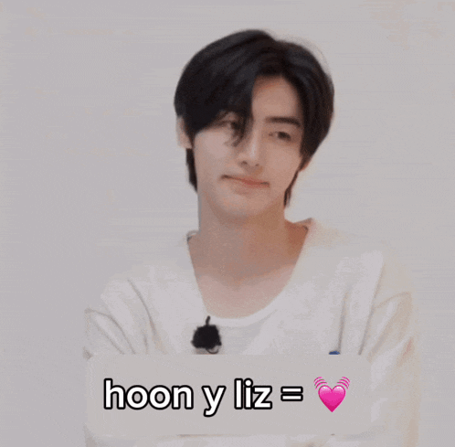 a picture of a young man with the words hoon y liz written below him