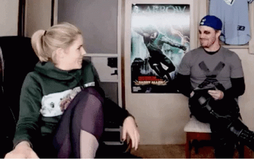 Stephen And Emily Stephen Amell GIF - Stephen And Emily Stephen Amell Emily Bett Rickards GIFs