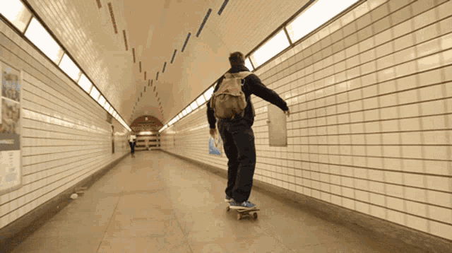 Skateboarding Flip GIF - Skateboarding Flip Tunnel GIFs