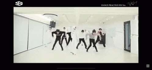 Sf9 Taeyang GIF - Sf9 Taeyang Dance GIFs