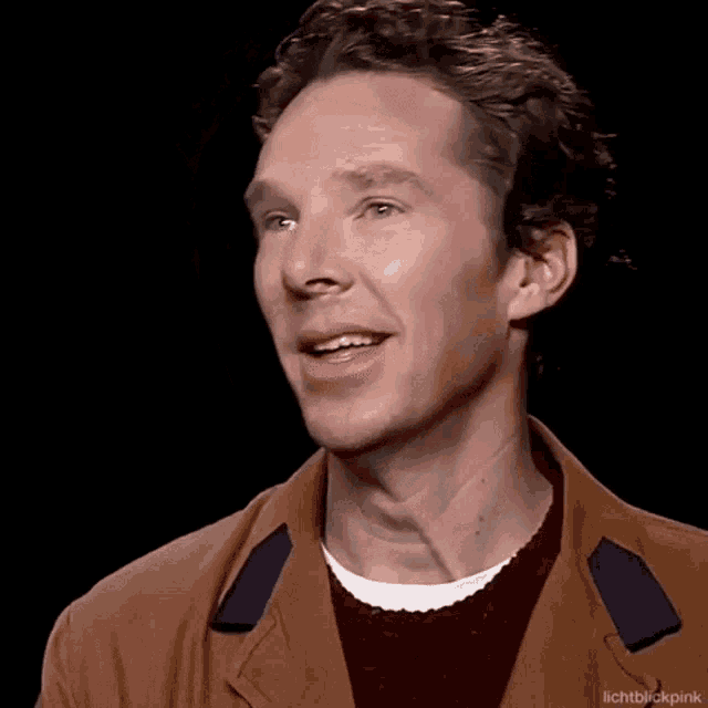 Laugh Benedict Cumberbatch GIF - Laugh Benedict Cumberbatch Smile GIFs