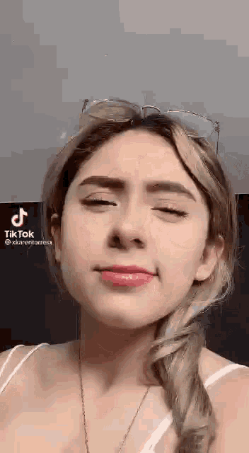 Tiktok Girls GIF