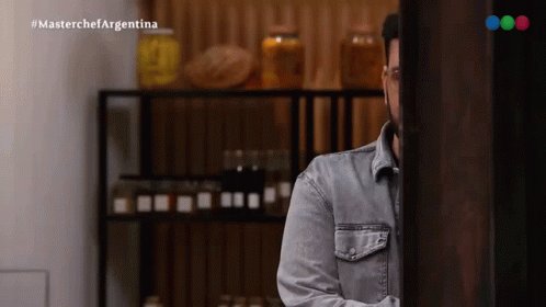 Oculto Damian Betular GIF - Oculto Damian Betular Master Chef Argentina GIFs