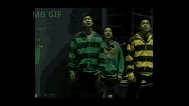 a video of three people dancing with the words sino may sala in red