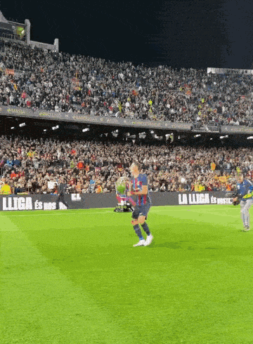 Lewandowski Lewandowski Barcelona GIF - Lewandowski Lewandowski Barcelona GIFs