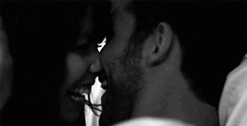 Sex Lovers GIF - Sex Lovers Kiss GIFs