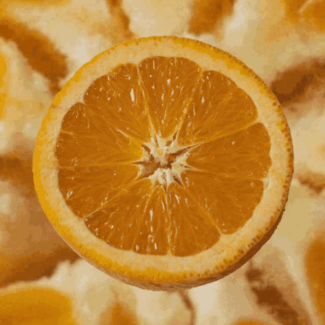 Orange Fruit GIF - Orange Fruit Unkrautgedeihtaufkunstrasen GIFs