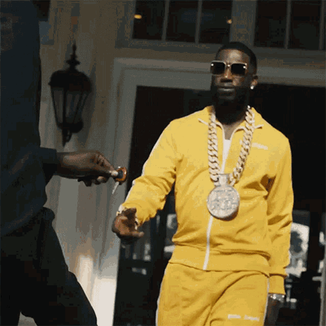 Give Me The Key Gucci Mane GIF - Give Me The Key Gucci Mane Publicity Stunt Song GIFs