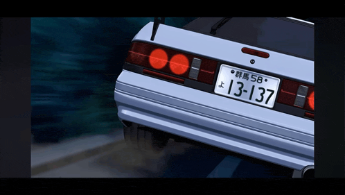 a car with a license plate that says 13-137