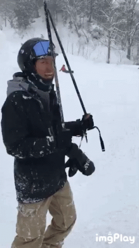 Snowboarder Smiling GIF - Snowboarder Smiling Happy GIFs
