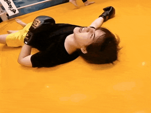 Taisho Iwasaki Bishounen GIF