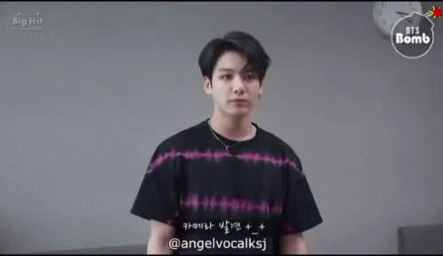 Jupiteragust Confused GIF - Jupiteragust Confused Looking GIFs
