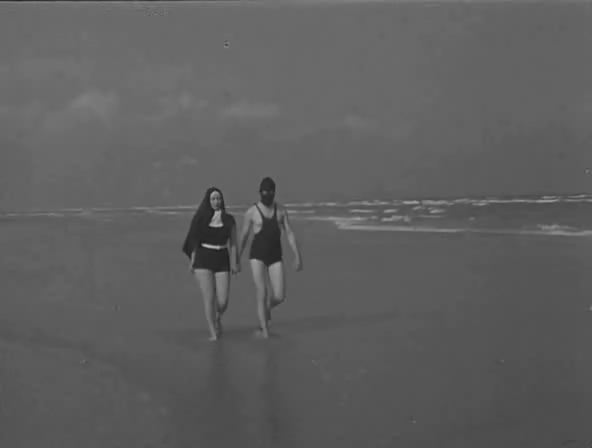 Monsieur Fantomas, By Ernst Moerman, 1937 GIF - Holding Hand Beach Walking GIFs