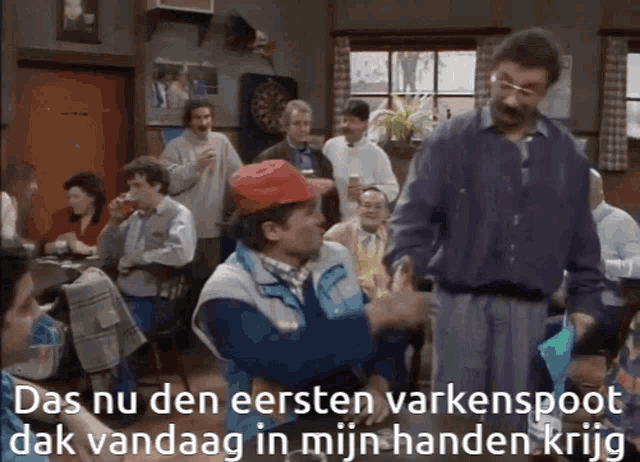 a group of people are gathered in a room with the words das nu den eersten varkenspoort