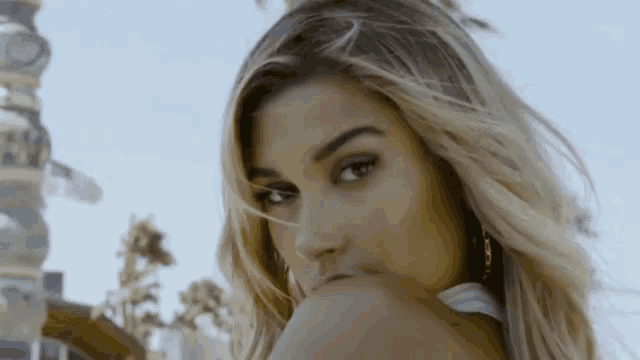 Hailey Baldwin Smile GIF