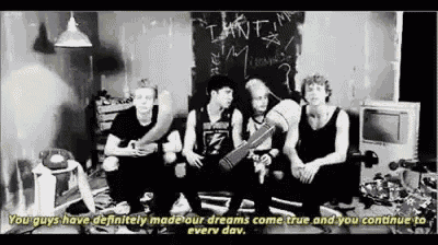 5 Seconds Of Summer GIF - 5sos GIFs