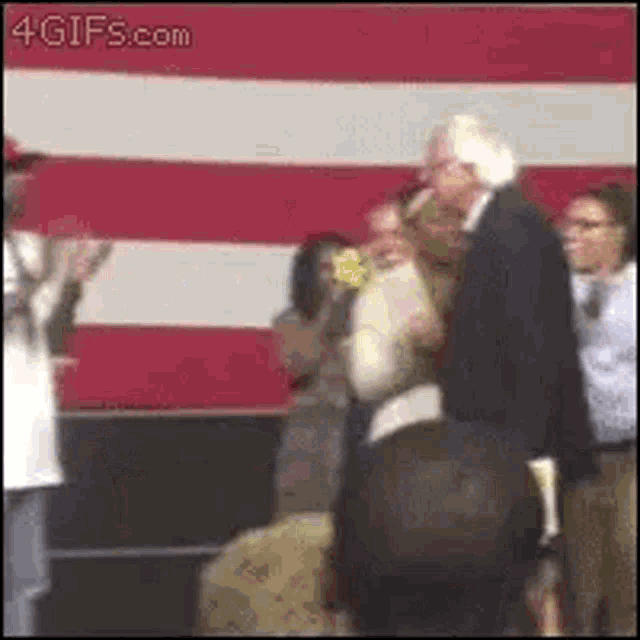 Bernie Sanders Handshake GIF - Bernie Sanders Handshake Hi GIFs
