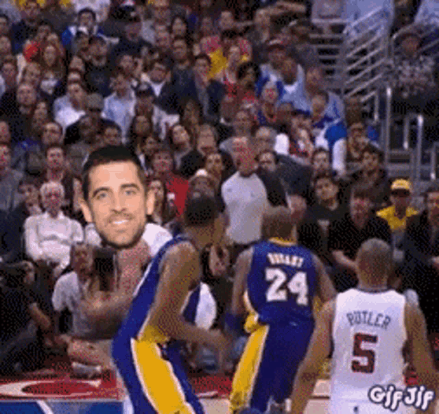 Aaron Rodgers Drew Brees GIF - Aaron Rodgers Drew Brees Dunk GIFs