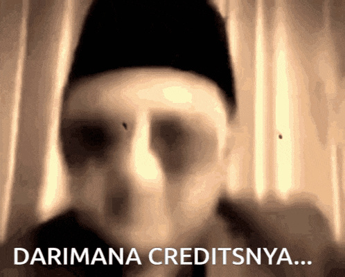 a man in a black hat with the words darimana creditsnya behind him