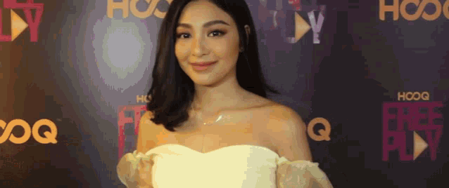 Nadine Lustre Laughing GIF - Nadine Lustre Laughing Embarrassed GIFs