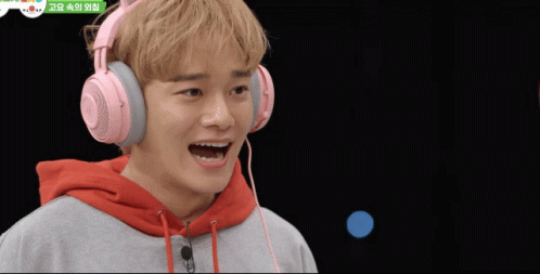 Go Get Out GIF - Go Get Out Jongdae GIFs