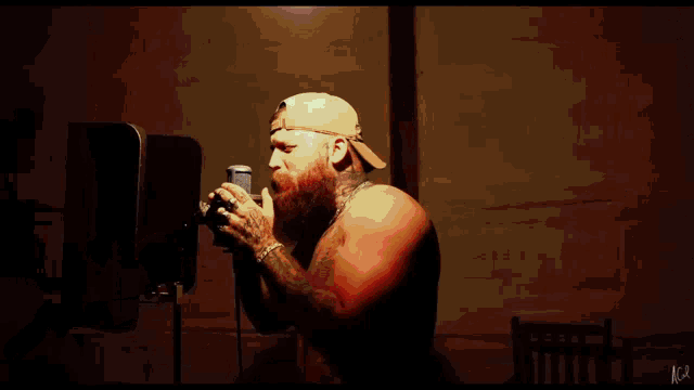 Adam Calhoun Singing GIF - Adam Calhoun Singing Recording GIFs