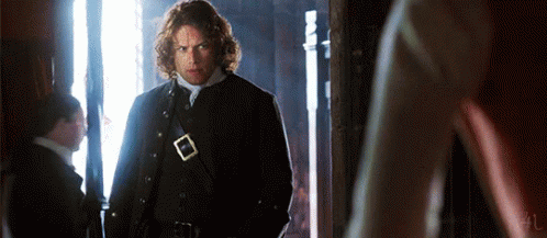 Outlander Eye Contact GIF - Outlander Eye Contact When You See Your Crush GIFs