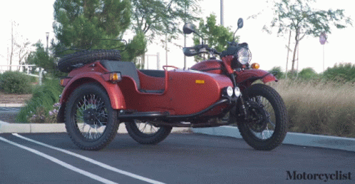 Motorcycle Sidecar GIF - Motorcycle Sidecar Classic Motorcycle GIFs