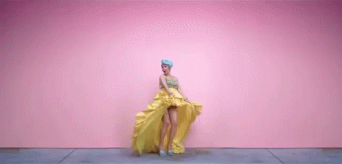Sway Swaying Skirt GIF - Sway Swaying Skirt Dancing GIFs