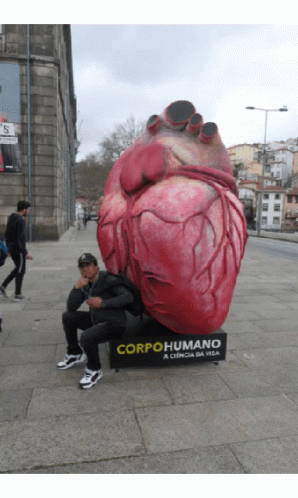 Its My Heart My Heart Dont Listening To Me GIF - Its My Heart My Heart Dont Listening To Me What Is Going On GIFs