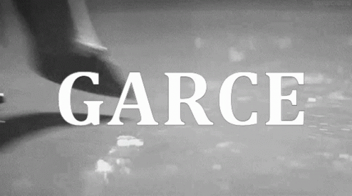 Garce Walk GIF - Garce Walk Stilettos GIFs