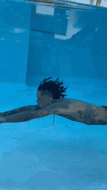 Turn Around Swae Lee GIF