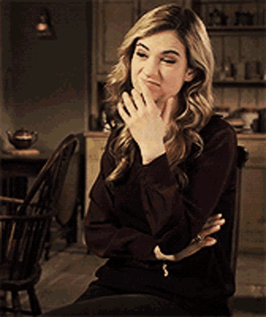 Lily James Clueless GIF - Lily James Clueless Not Sure GIFs