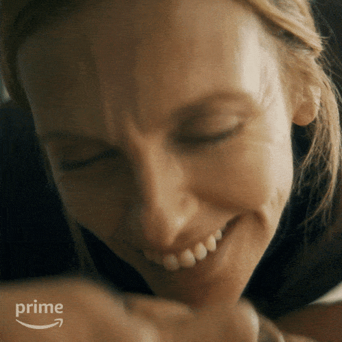 Giving You A Kiss Margot Cleary Lopez GIF - Giving You A Kiss Margot Cleary Lopez Toni Collette GIFs