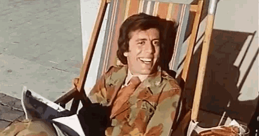 Momento Aspetta Un Attimo Attendi Non Ti Muovere Aspettare Attendere Istante Asp GIF